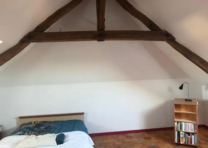 D'hotes - Ancienne Ecole St Joseph شْوَزو