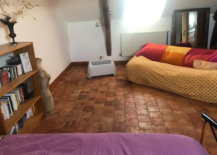 D'hotes - Ancienne Ecole St Joseph *